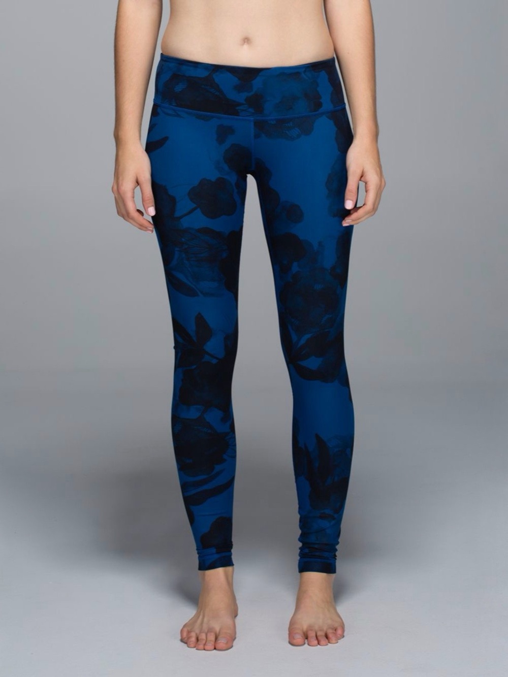 LULULEMON Wunder Under Pant Full On Luxtreme Legging Inky Floral Black Blue 6